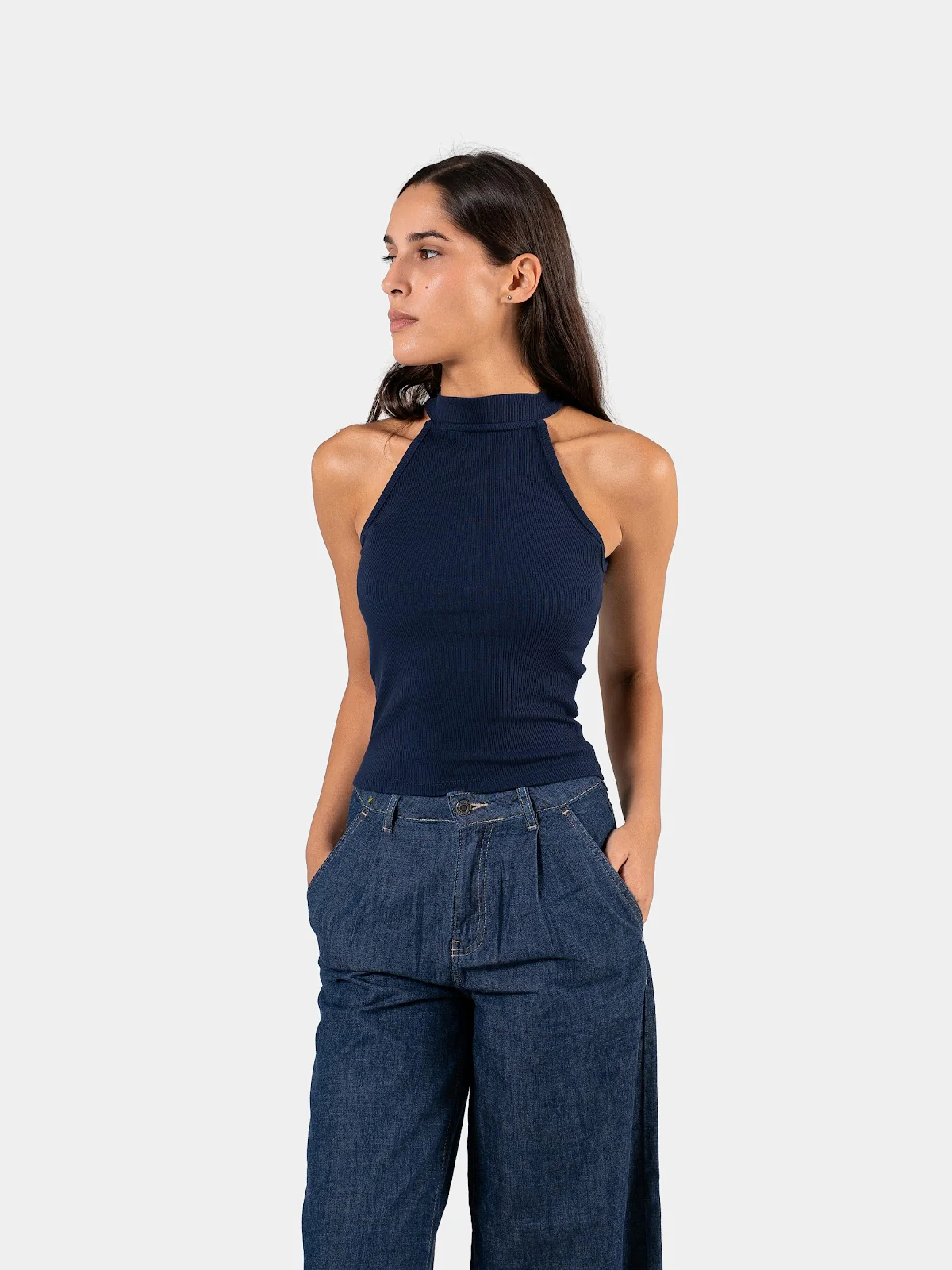 CREWNECK TANK TOP NEW