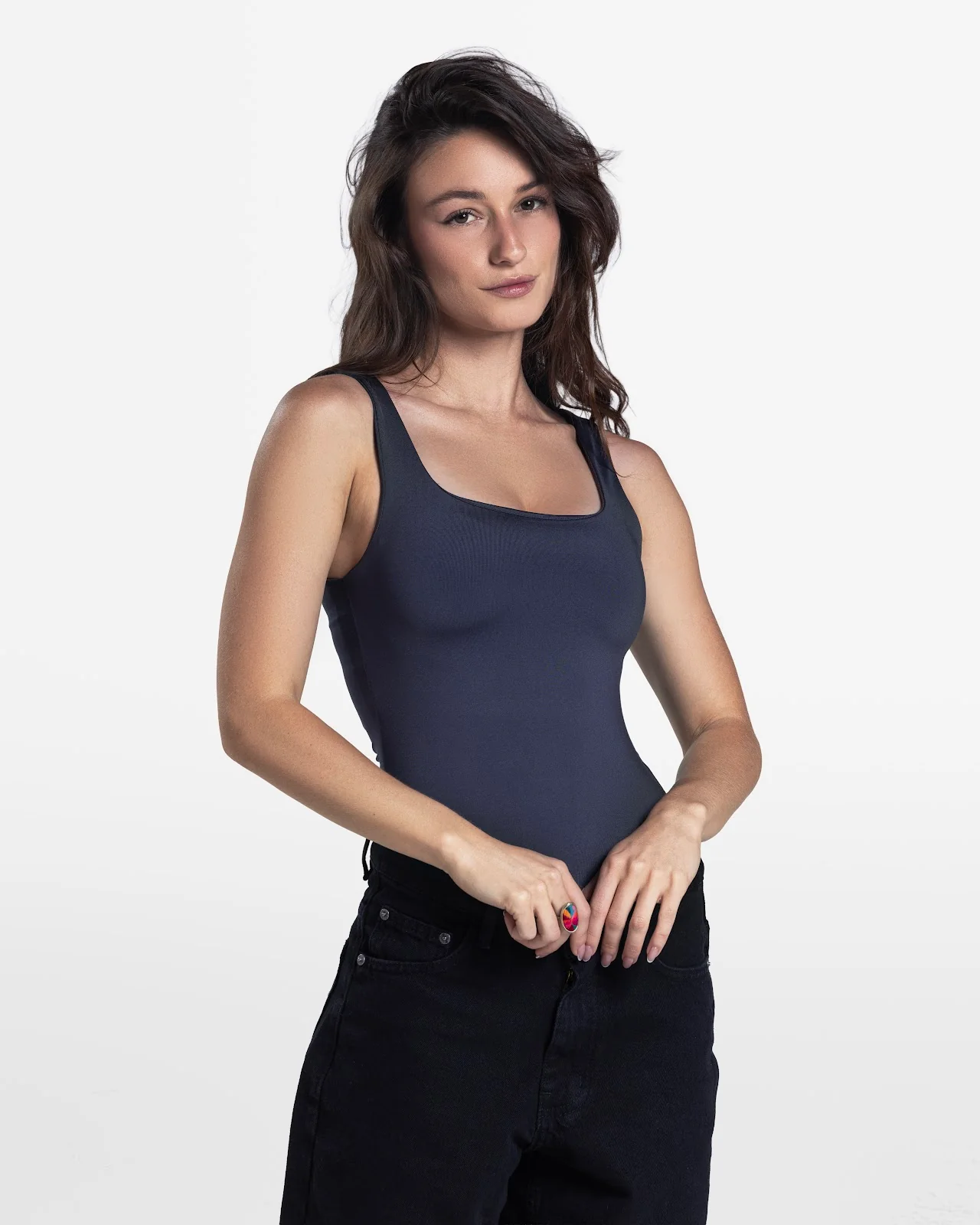 WOMEN'S TOPS